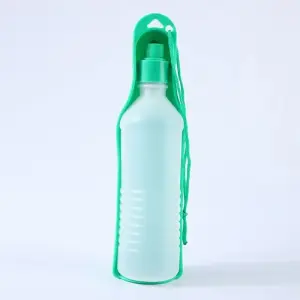 Botella bebedero, comederos y bebederos, en el petshop Mecohue de Wilde